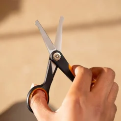 Fiskars Sax för Detaljklippning