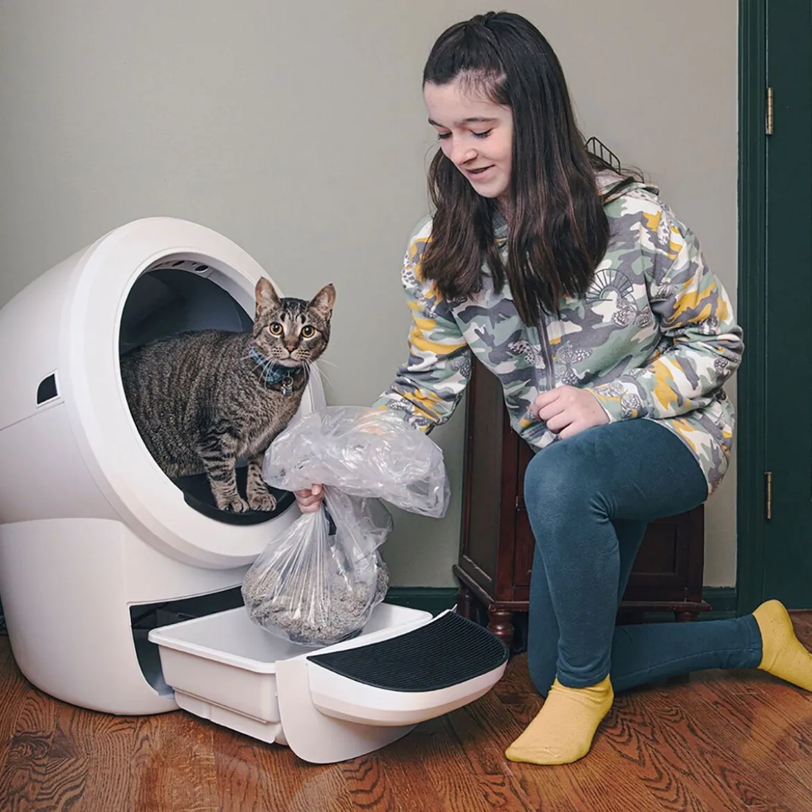 Whisker Litter-Robot 4 Självrengörande Kattlåda Vit
